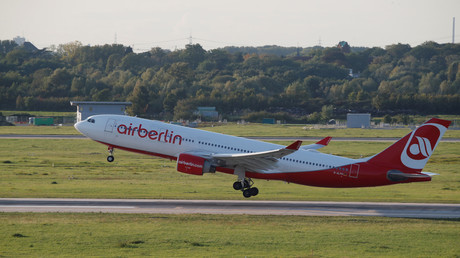 Les deux pilotes d'Air Berlin qui avaient effectué une manœuvre dangereuse ont été suspendus 