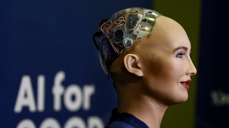 Pas de voile intégral pour Sophia, le premier robot devenu citoyenne d'Arabie saoudite