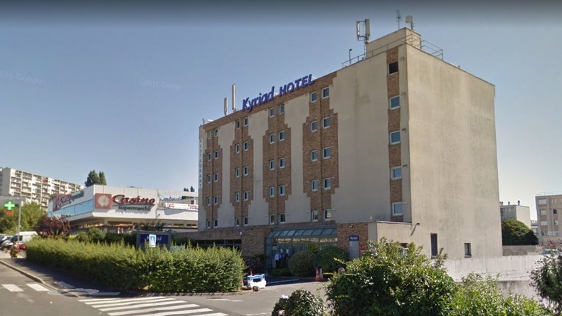 Fresnes : une quarantaine de touristes chinois agressés au gaz lacrymogène et détroussés