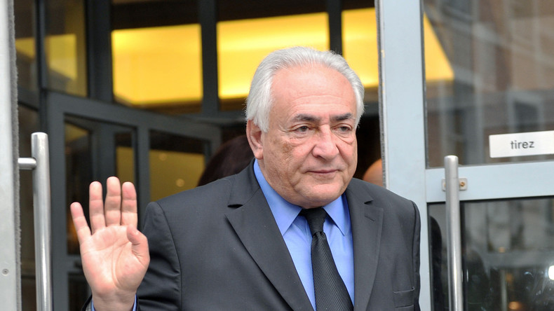 Depuis le Maroc, Dominique Strauss-Kahn acte le décès du PS et fait l'éloge de Macron