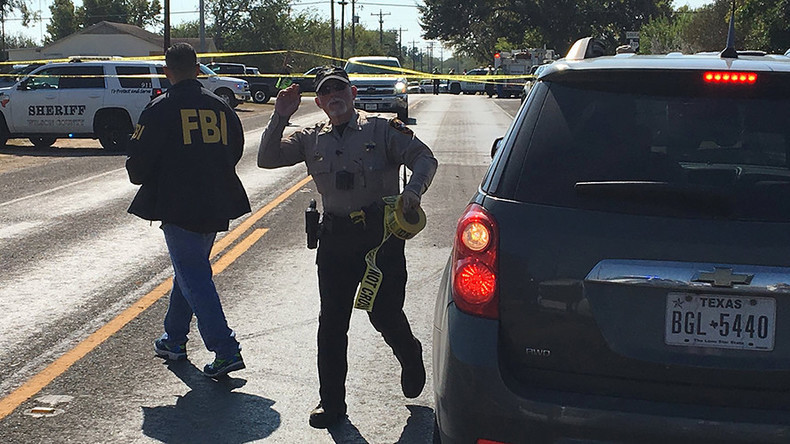 Une fusillade fait 26 morts dans une église du Texas