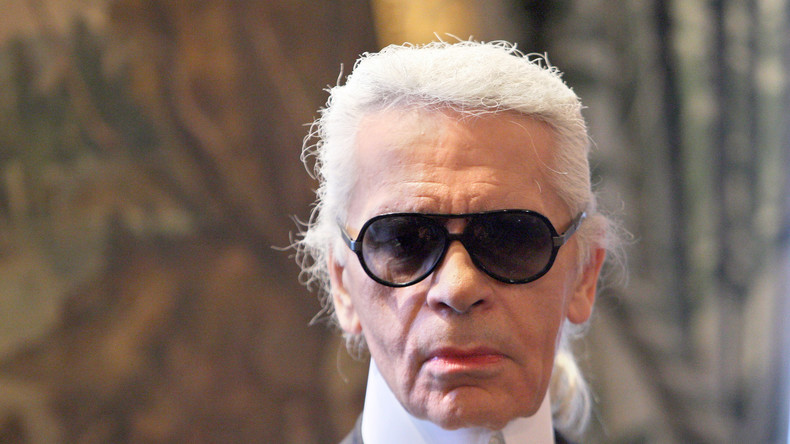 Migrants et holocauste : le CSA reçoit des centaines de plaintes après les propos de Karl Lagerfeld