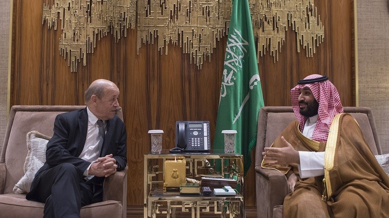 Le Drian invite le prince héritier saoudien à faire ses emplettes en France début 2018