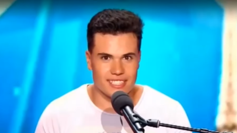 Télévision : un chanteur émeut le jury avec un faux hommage à une victime du Bataclan, le CSA saisi