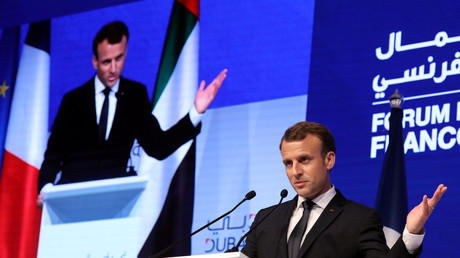 Macron annonce une visite surprise en Arabie saoudite et la vente de deux navires aux Emirats