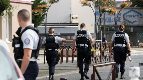 Six policiers et deux gendarmes se sont donné la mort en une semaine