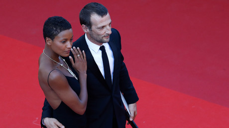 «Bande de bâtards» : Mathieu Kassovitz invective la police après une opération anti-drogue