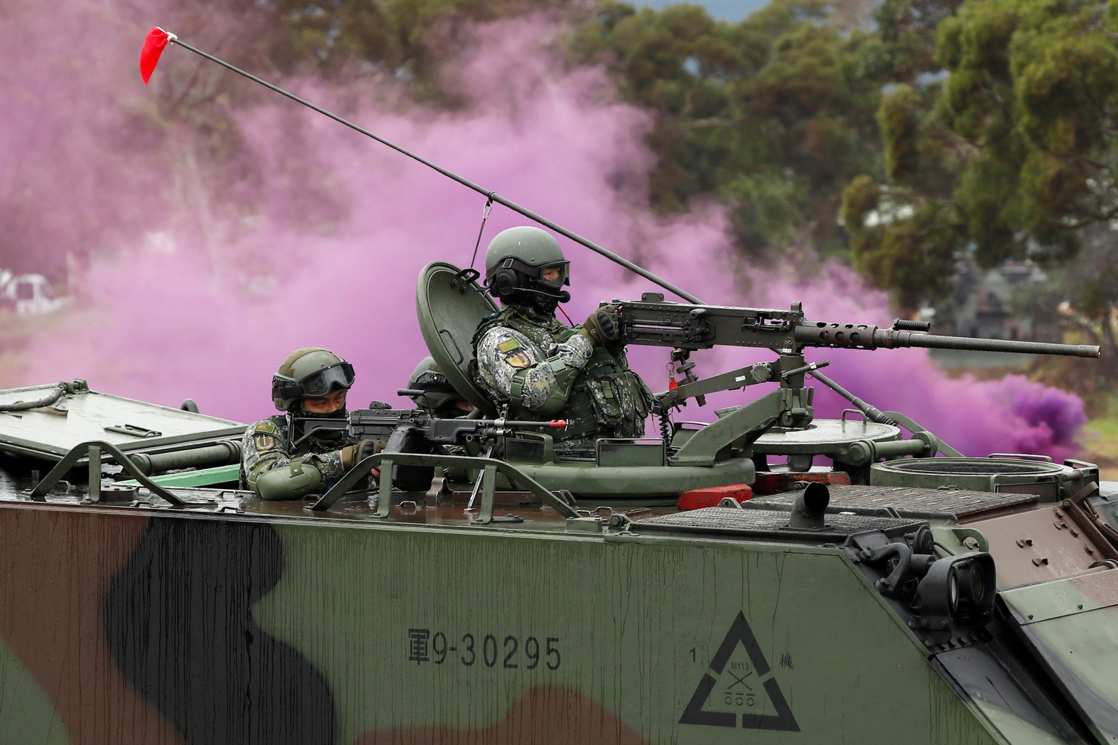Pour se préparer à une invasion chinoise, Taïwan mène des exercices militaires à balles réelles