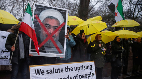 Des manifestations de soutien ont été organisées dans plusieurs villes en Europe, ici à Londres, devant l'ambassade iranienne, le 31 décembre 2017.