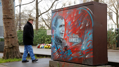 Commémoration des attentats contre Charlie Hebdo et l'Hyper Cacher en présence de Macron (VIDEOS)