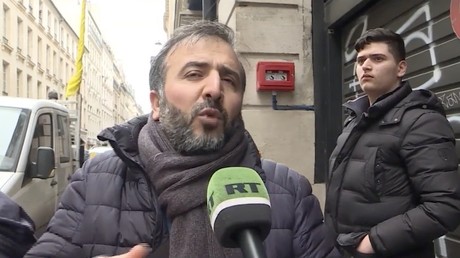 Offensive d'Ankara en Syrie : à Paris, les communautés turque et kurde réclament la paix (REPORTAGE)