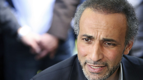 Tariq Ramadan placé en garde à vue à Paris dans le cadre d'une enquête pour viols