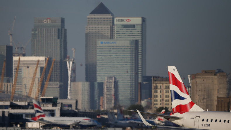 Fermeture d'un aéroport à Londres après la découverte d'une bombe... de la Seconde Guerre mondiale