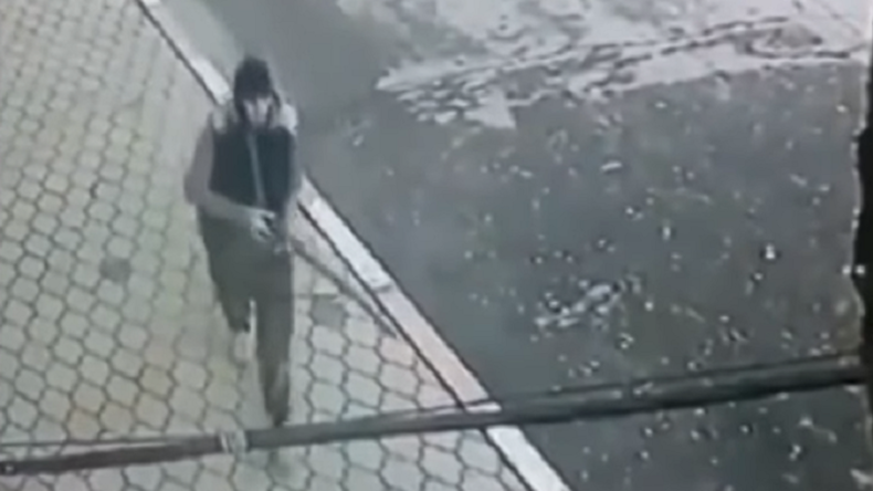 Russie : les premières images du terroriste en pleine fusillade (VIDEO)
