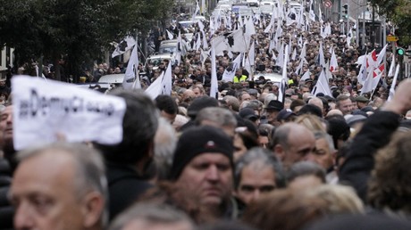 A l'appel des nationalistes, la manifestation à Ajaccio du 3 février a réuni entre 6 000 (préfecture) et 25 000 personnes (organisateurs)