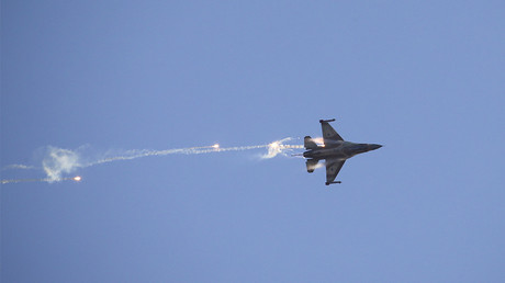 La défense anti-aérienne syrienne réagit à un nouveau raid israélien près de Damas 
