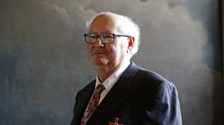 Pour Serge Klarsfeld, «tous ceux qui évoquent les "camps polonais" insultent la Pologne»
