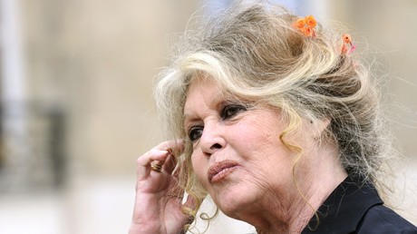 Cause animale : pour Brigitte Bardot, Emmanuel Macron est «un président en marche arrière»