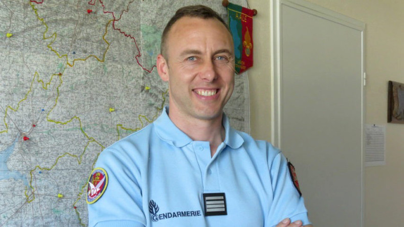 L'ex-candidat LFI qui s'était réjoui de la mort du gendarme Arnaud Beltrame placé en garde à vue