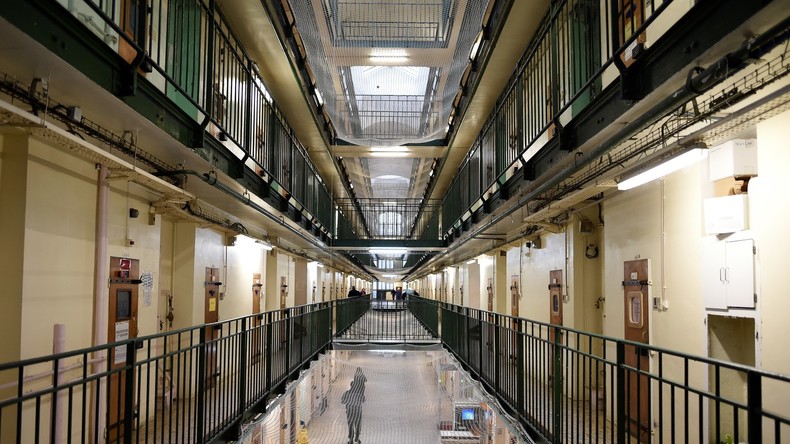 Réseau de corruption démantelé dans la prison de Fresnes : six hommes en garde à vue