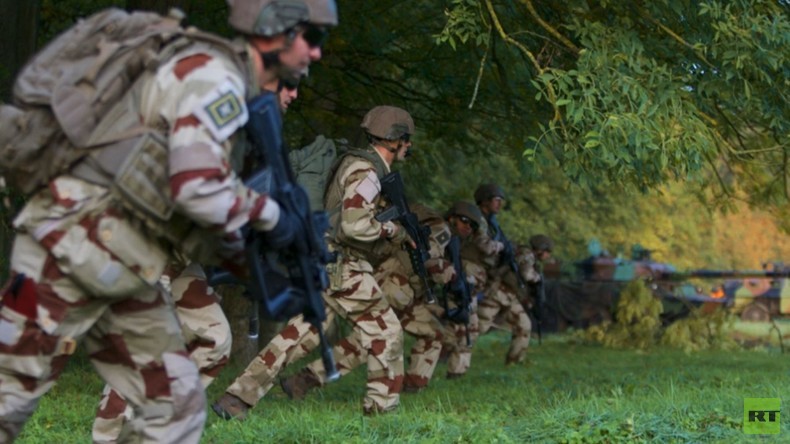 Varces : une voiture fonce sur des militaires, «banale affaire de violence» selon le procureur