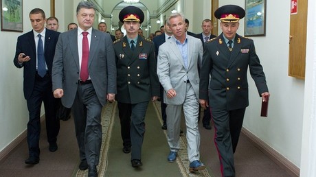 Qui est donc l’oligarque ukrainien qui veut racheter les poulets Doux ?