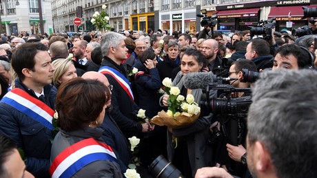 Plusieurs personnalités politique s'apprêtent à défiler à Paris en mémoire de Mireille Knoll, photo ©ALAIN JOCARD / AFP