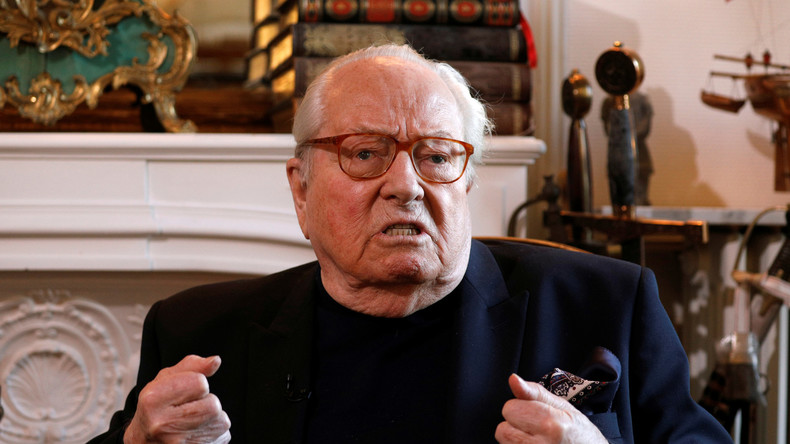 Jean-Marie Le Pen rejoint le parti européen Alliance pour la paix et la liberté