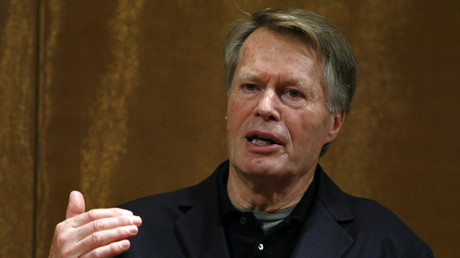 «Améliorez-vous, monsieur Macron !» : le Nobel Le Clézio déplore un délaissement des «défavorisés»