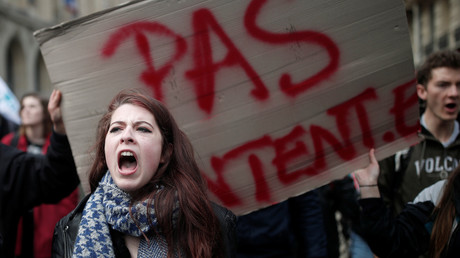 Ni droite ni gauche !