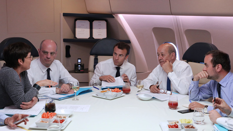 Plus de 20 000 euros : la note salée d’une heure de vol à bord de l'«Air Macron One»