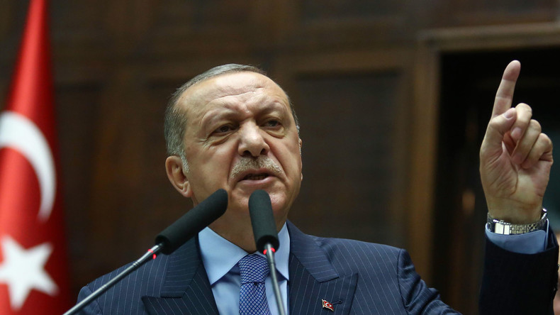 Erdogan ne fait pas de différence entre Daesh et les signataires du manifeste contre l'antisémitisme