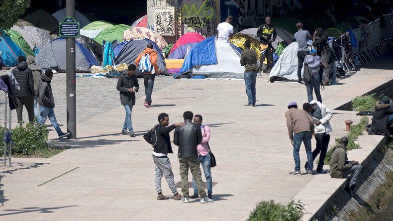 «Le chaos caractérise désormais les campements de Paris» : Hidalgo alerte Philippe sur les migrants
