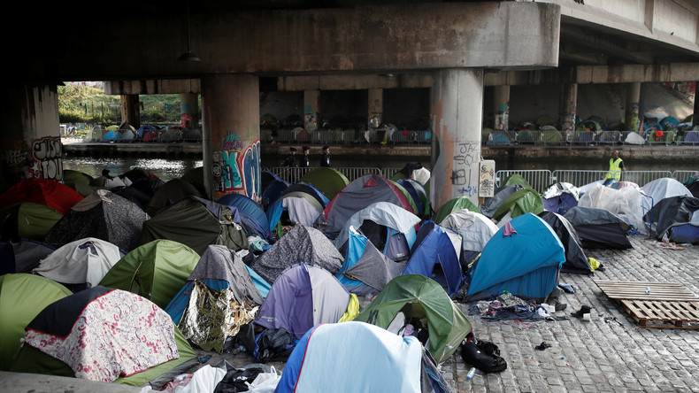 «Les migrants font du benchmarking», selon Gérard Collomb