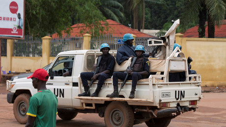 Prêtre assassiné, musulmans lynchés : en Centrafrique, de violents heurts font 16 morts (IMAGES)