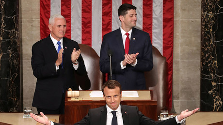 Après un an de pouvoir, Emmanuel Macron a-t-il été happé par Washington ?