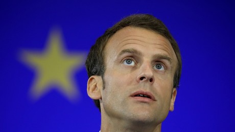 Emmanuel Macron au musée Grévin : la faible ressemblance de sa statue de cire raillée sur Twitter