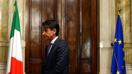 Italie : face à l'intransigeance du président sur l'euro, Conte renonce à être Premier ministre