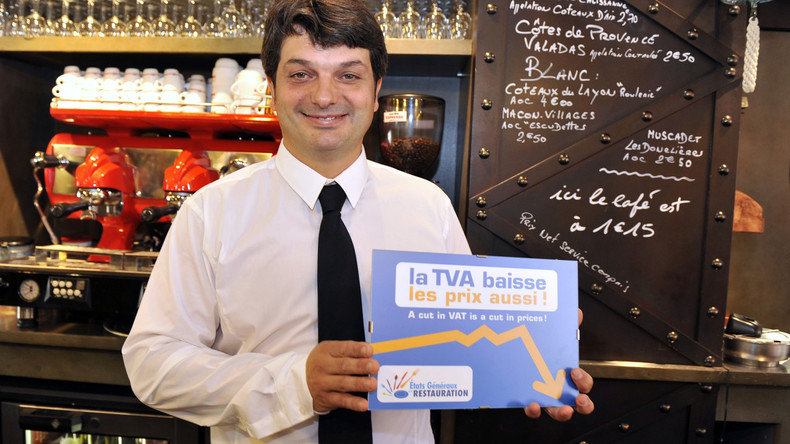 La baisse (modeste) des aides aux entreprises pourrait passer par la TVA des bistrots