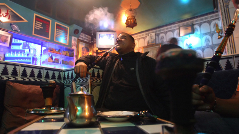 «Pas de chicha, chiche ?» : la ville de Béziers bannit le narguilé de l'espace public pour l'été