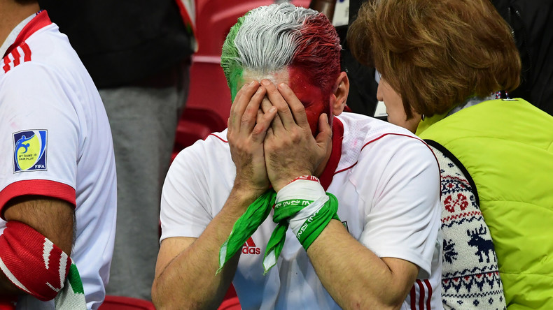 Un joueur iranien devient la star de Twitter après une touche salto ratée contre l'Espagne (VIDEO)