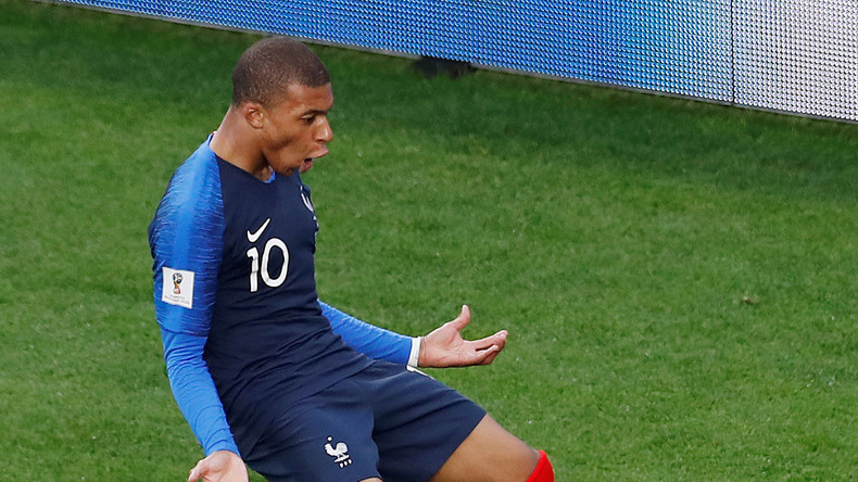 La France élimine le Pérou (1-0) et file vers les huitièmes de finale de la Coupe du monde