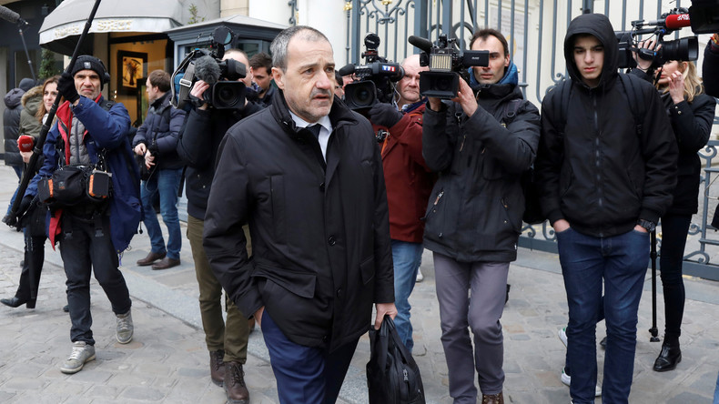 «Mépris» du gouvernement : le nationaliste corse Talamoni claque la porte des réunions avec Matignon
