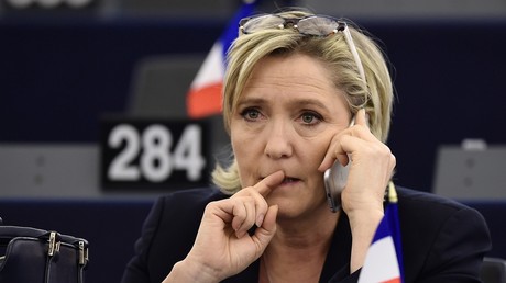 Marine Le Pen condamnée à verser 300 000 euros au Parlement européen