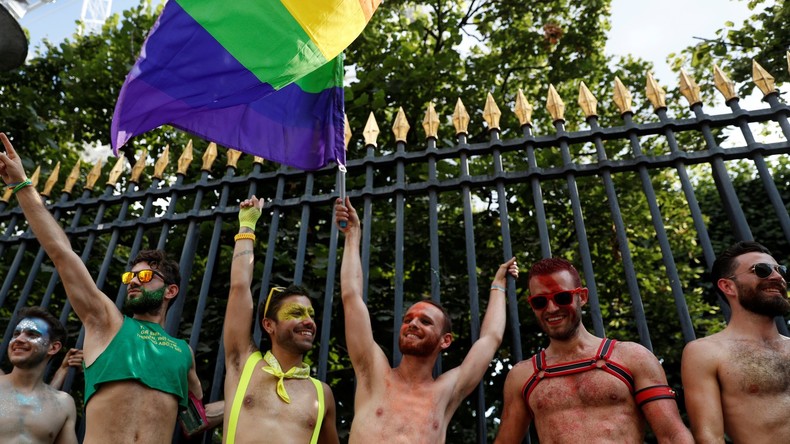 La vidéo homophobe d'un élu municipal d'Ile-de-France résidant en Turquie agite la Toile