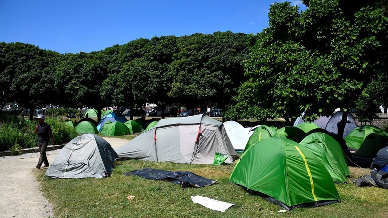 Nantes : évacuation d'un campement de migrants en plein centre-ville