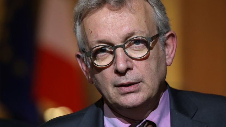 Commission d'enquête : les questions du sénateur Pierre Laurent qui embarrassent Gérard Collomb