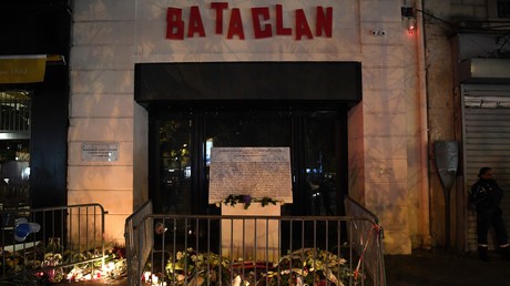 Devant le Bataclan le 13 novembre 2017. (image d'illustration)
