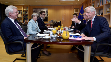David Davis, Theresa May, Jean-Claude Juncker et Michel Barnier en décembre 2017, photo ©Eric Vidal/Reuters