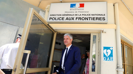 Congrès de Versailles : Wauquiez indigné par les propos de Macron sur la «déportation» des migrants